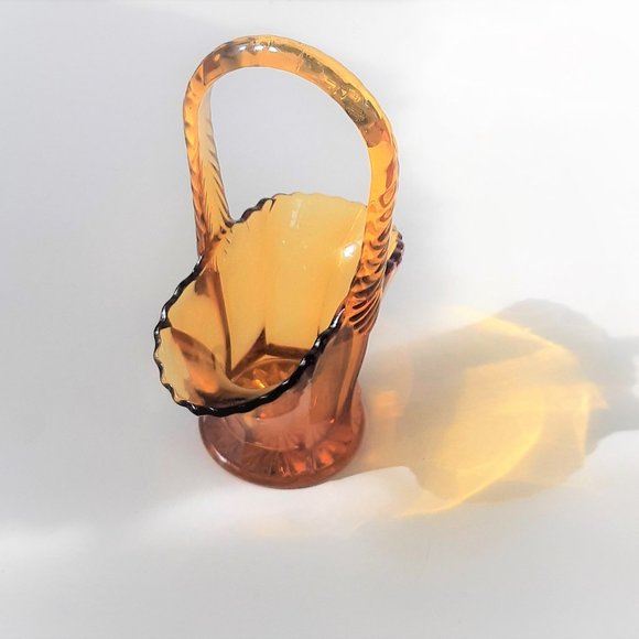 VTG Amber Depresion Glass Bridal Basket Vase Paneled Scalloped Edge 30s Art Deco - Picture 3 of 10